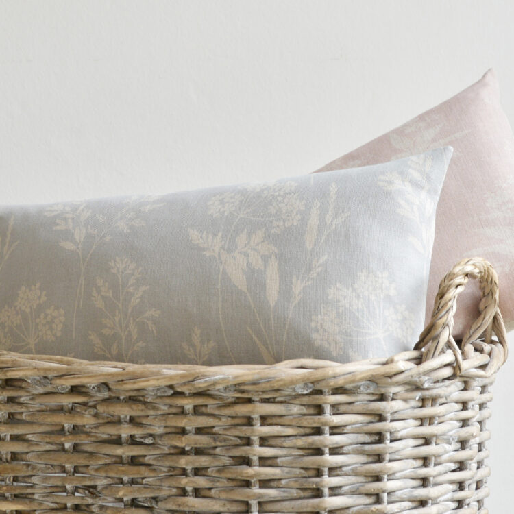 Stunning Handmade Oblong Squishy Cow Parsley & Wild Grasses Blue Gray