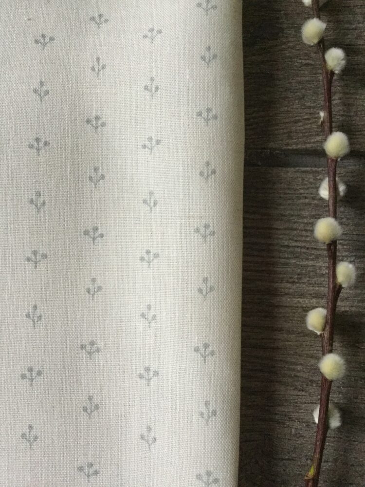 Little Sprigs ~ Rain on Ivory Linen