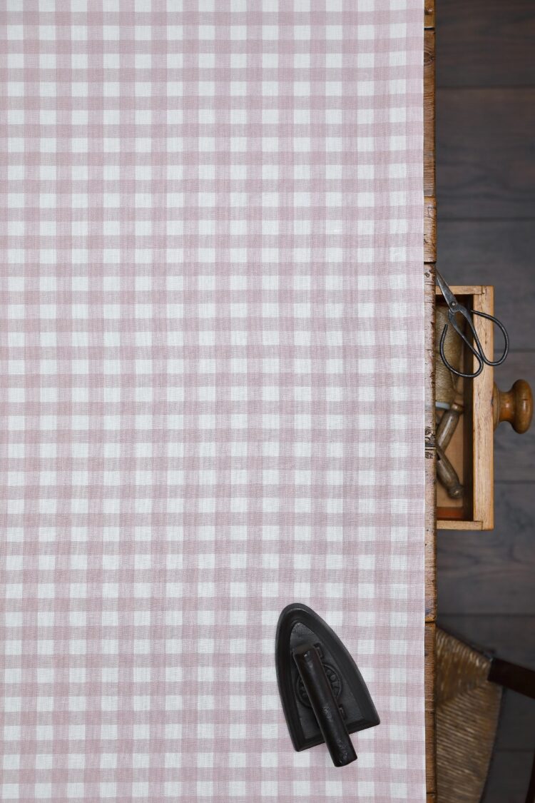 Check Small ~ Old Silk on Ivory Linen