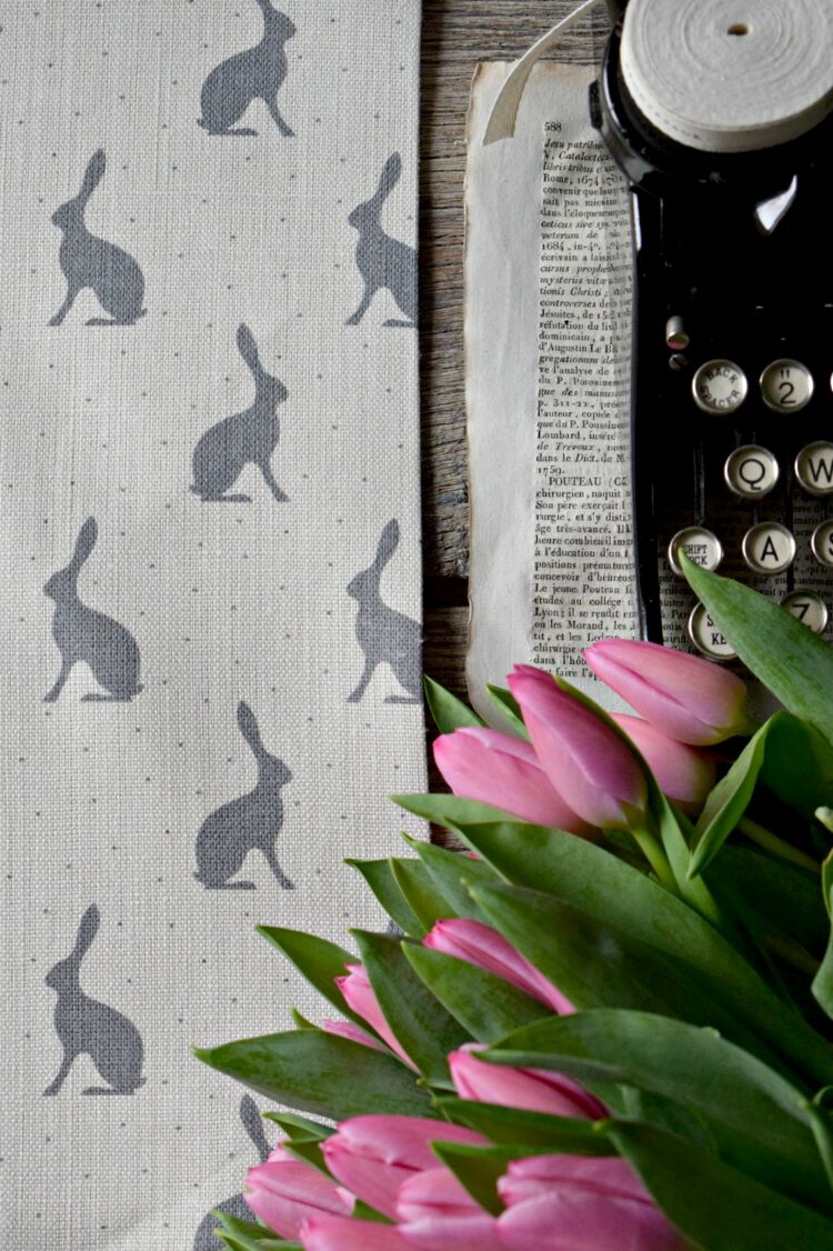 Mini Hares ~ Storm Grey On Cream Linen *