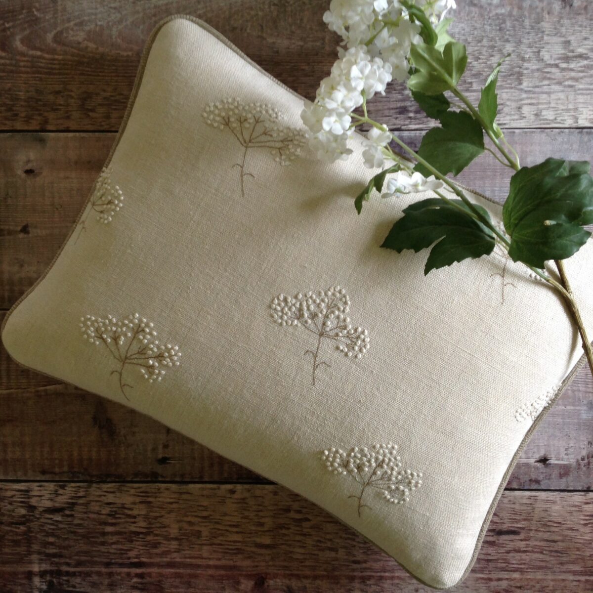 Stunning Handmade Hand Embroidered Cow Parsley Oblong Cushions £95.00