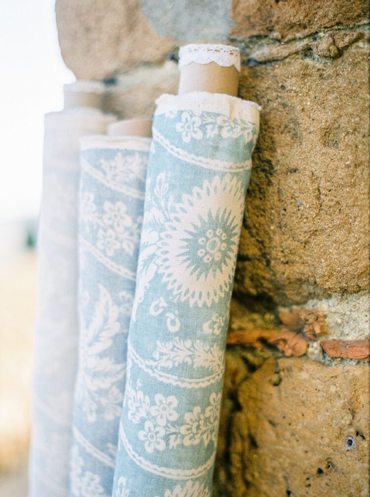 Sienna ~ Almafi Blue On Cream Linen*
