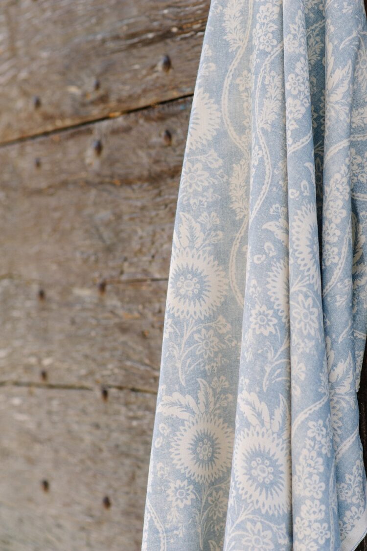 Sienna ~ Weathered Blue On Cream Linen*