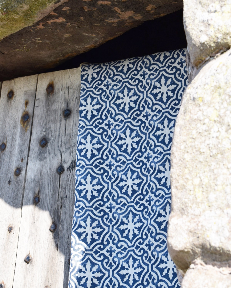 Lakshmi Large ~ Squid Ink Blue Blotch on Chunky Linen*