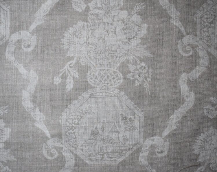Greta ~ Donkey on Cream Chunky Linen