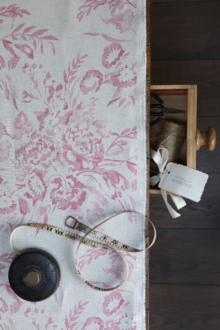 Lozere Grande ~ Ruby on Stone Linen