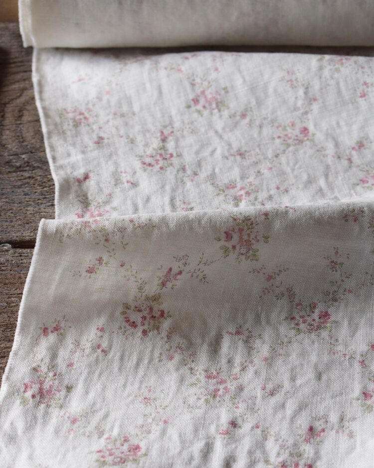 Giardino II ~ Grape & Basil on White Linen or Cream Linen