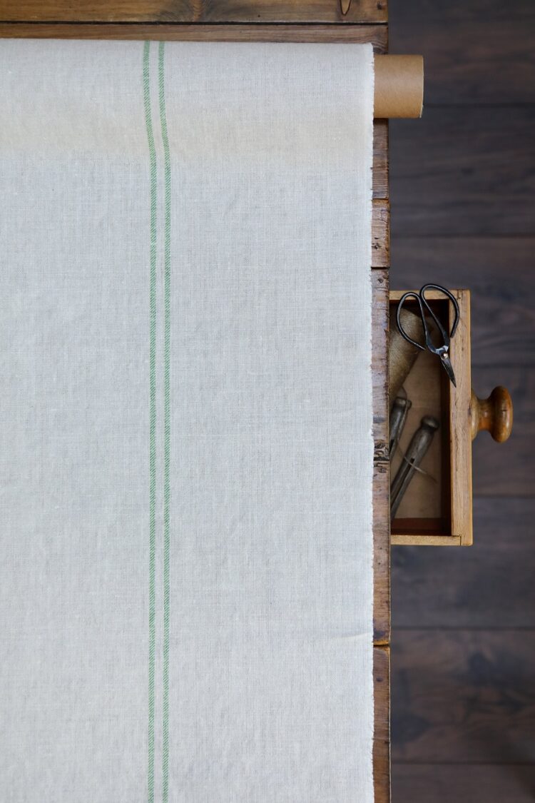 The Grainsack Stripe (Grande) ~ Emerald on Grainsack Linen
