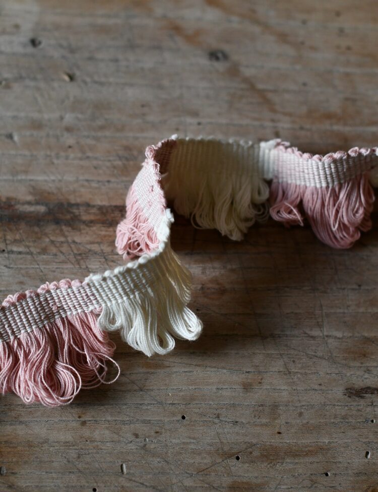 Fan Edge Trim ~ Pale Pink Icing & Ivory £12.45 FREE P&P