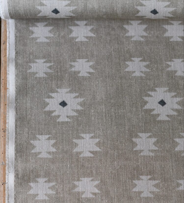 Mini Kilim ~ Henna and Pipe on Chunky Grainsack