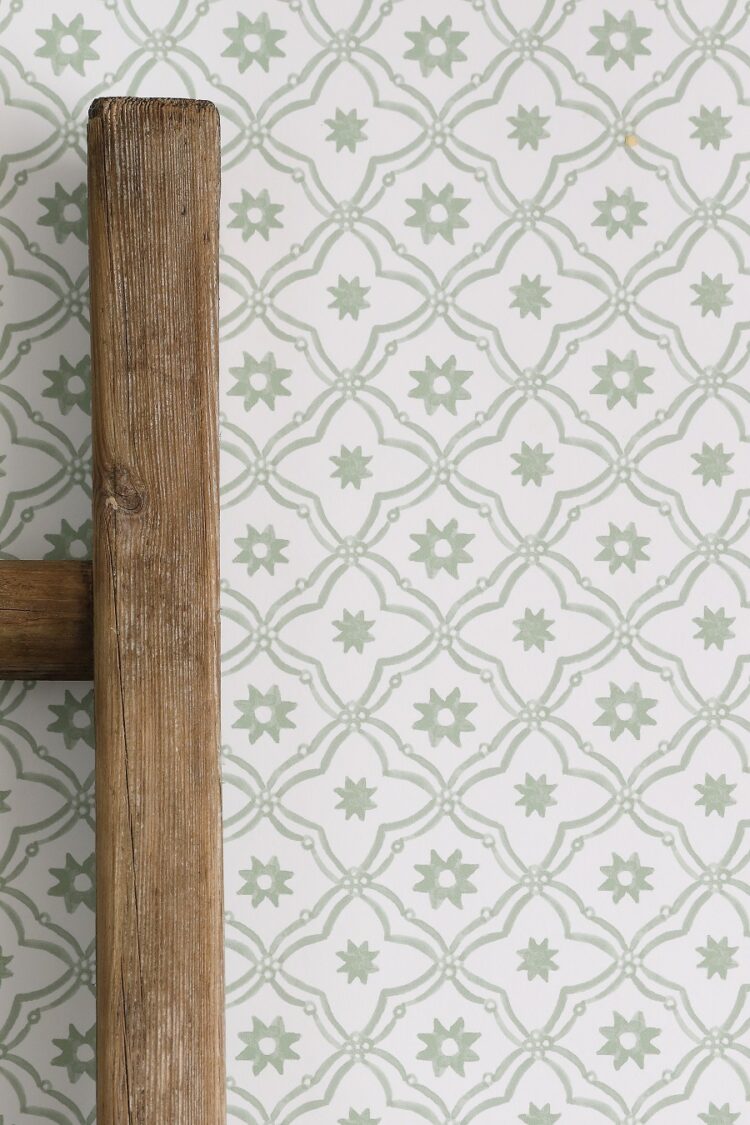 Bolonia Wallpaper Sage Green