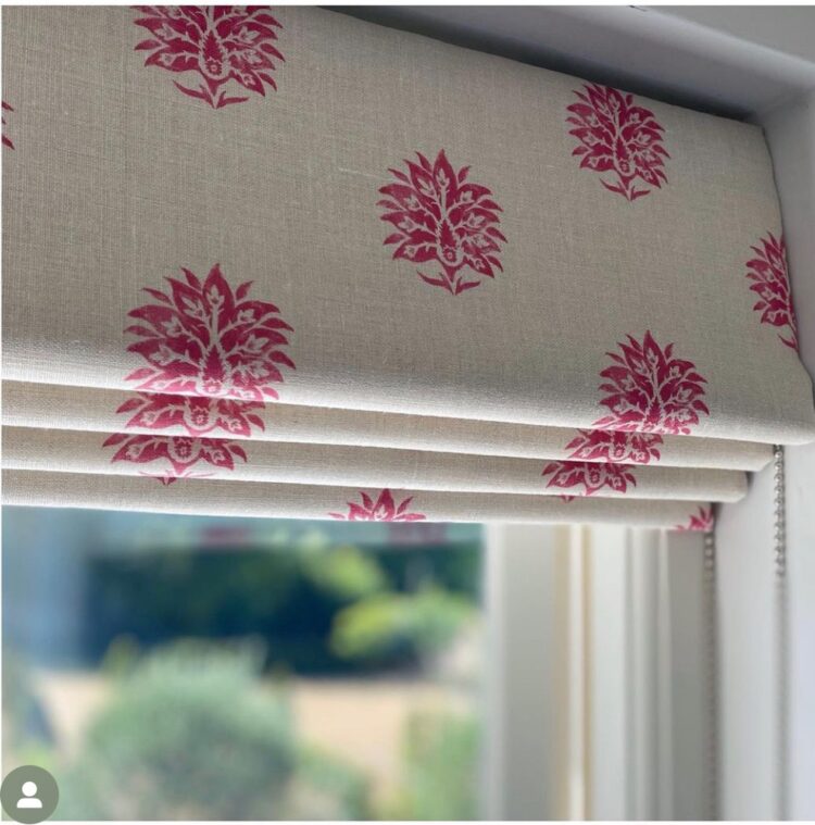 Sameera Large Winterberry on Stone Linen