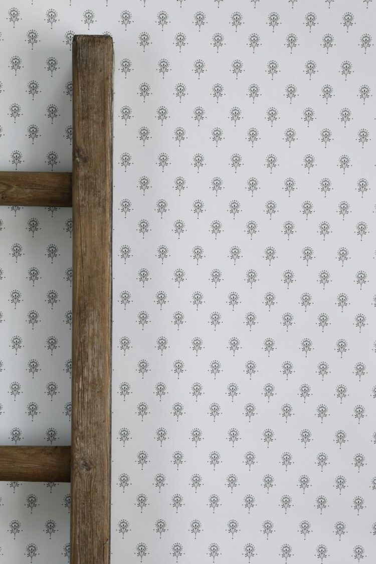 Ottillie Wallpaper Charcoal On Cream