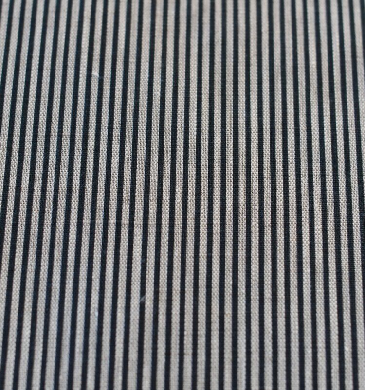 Skinny Pinstripe ~ Mussel on Dune