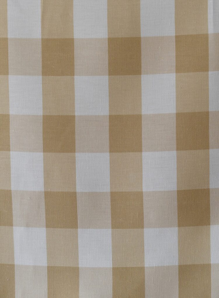 Check Large Sand on Ivory Linen