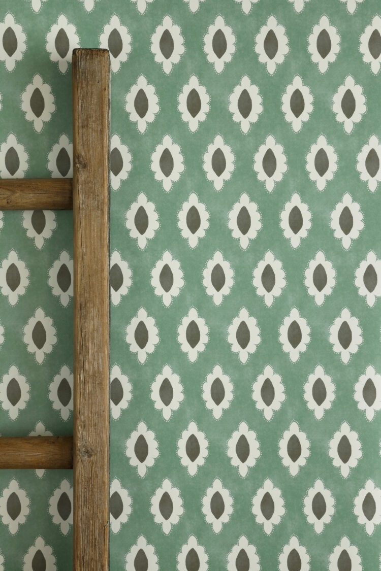 Ida Large Wallpaper Jade Green + Flint