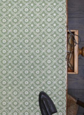 Bolonia Weathered Green on Cream Linen