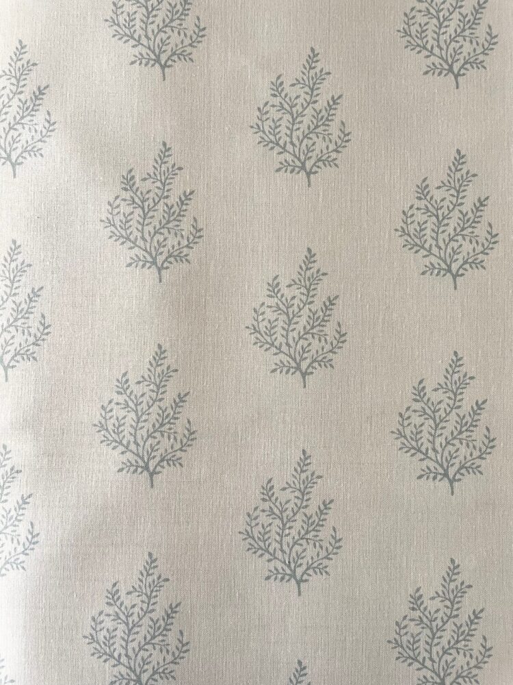 Olivia ~ Parma Blue Grande on Ivory Linen