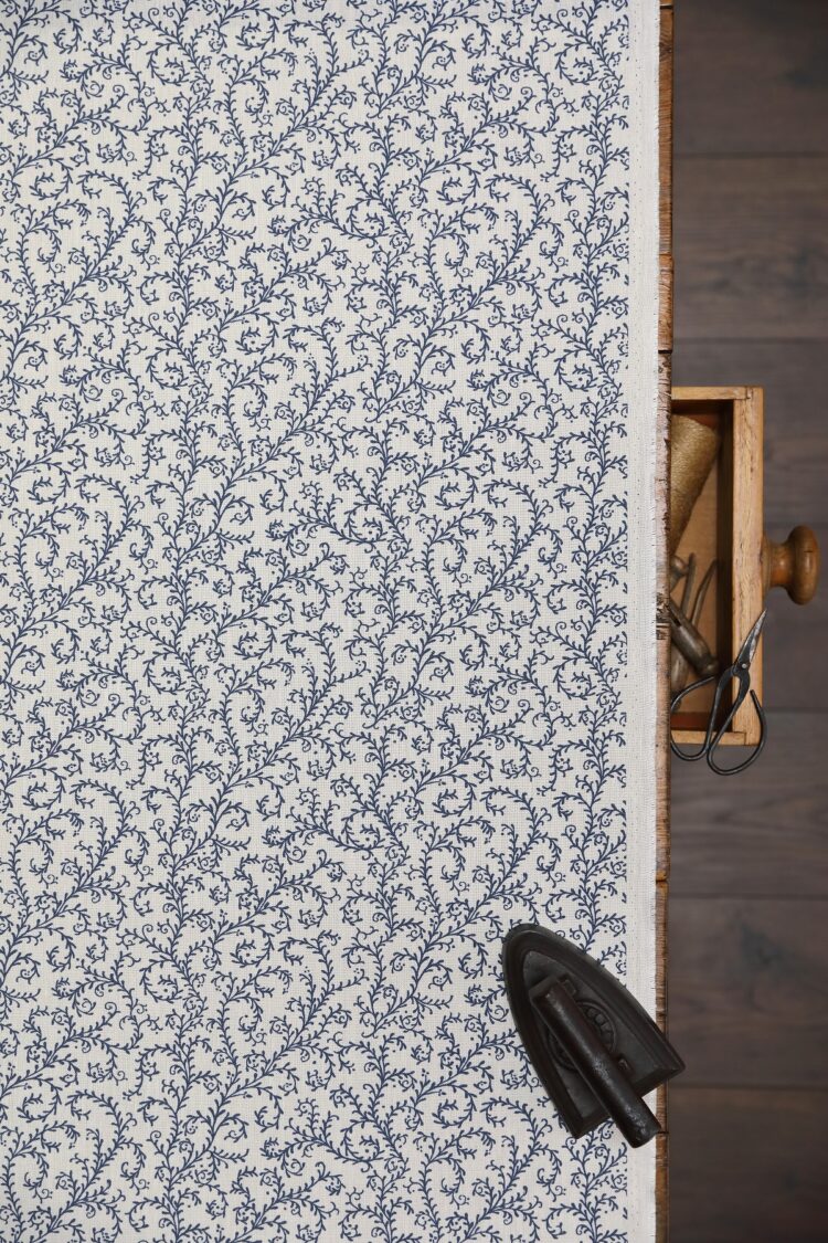 Seashores Folia Squid Ink on Ivory Linen