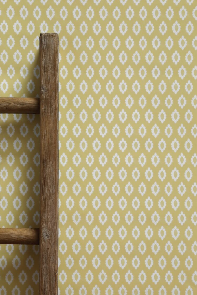 Ida SMALL Buttercup Wallpaper