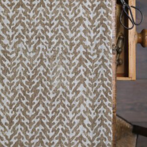 Veja GRANDE SCALE Wheat Blotch on Dune Linen