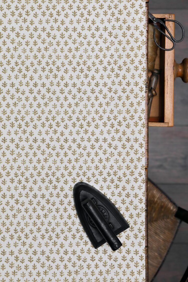 Savannah Olive on Ivory Linen