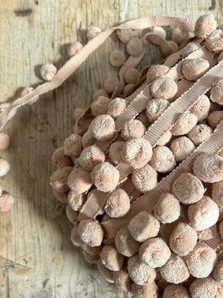 Beautiful Shell Pink Pom Poms ~ £14.95pm FREE P&P