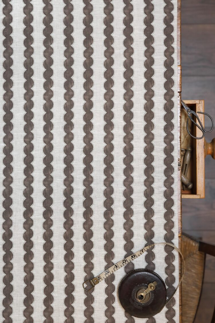 Snakey Stripe Belgian Choc on Dune Linen