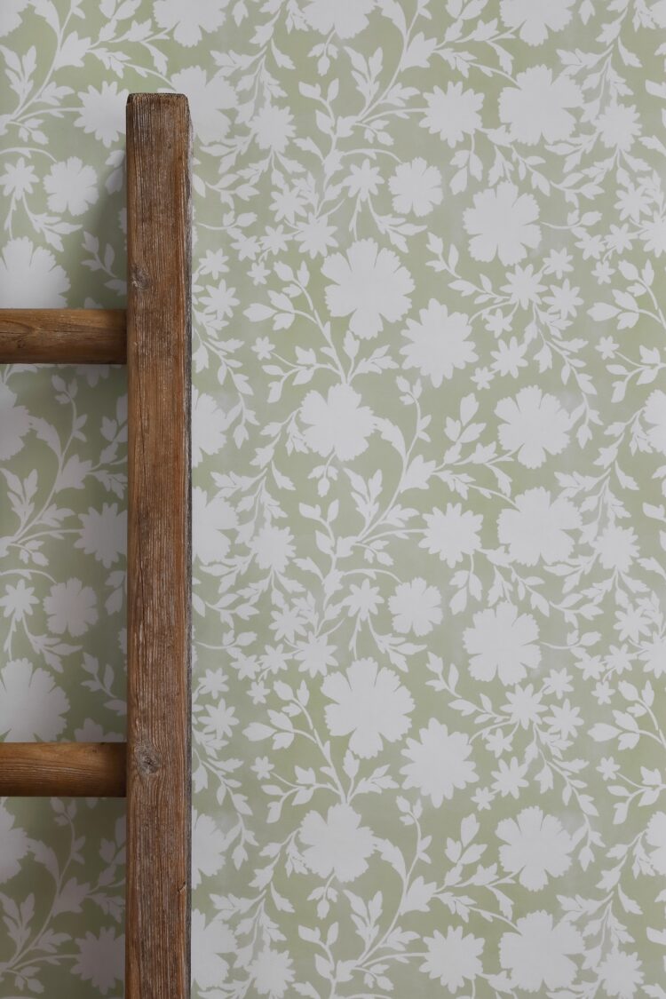 LALA Fleur Wallpaper Sage Green