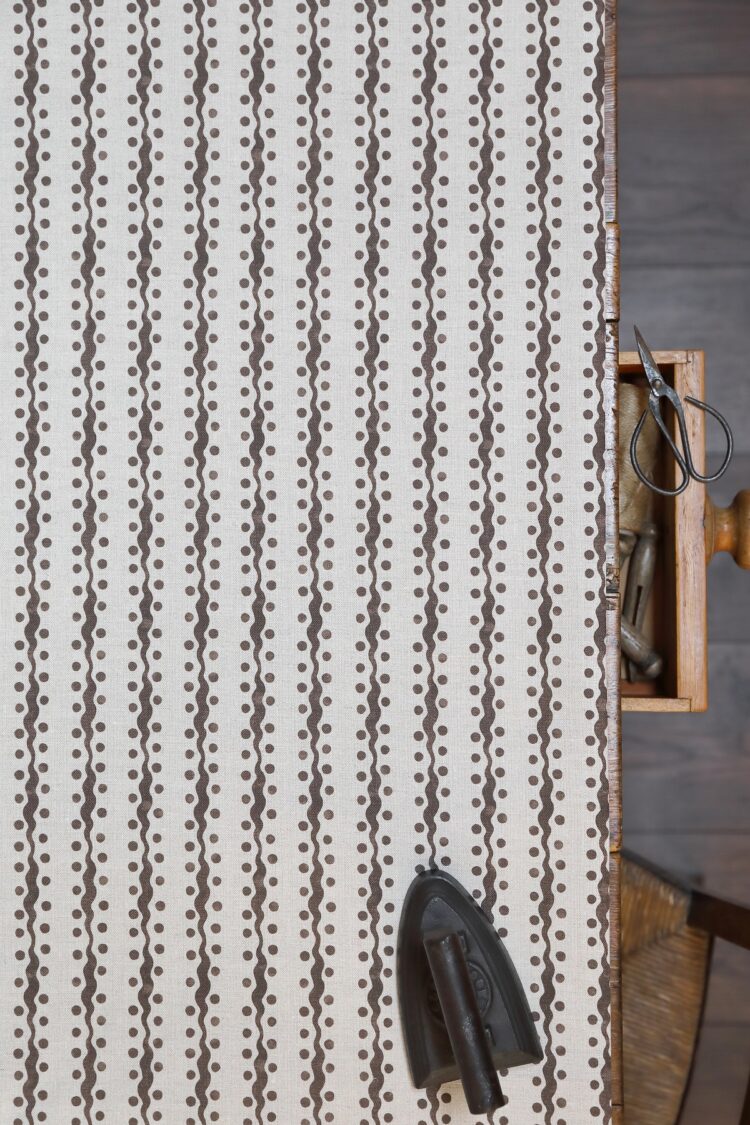 Wave and Dot Belgian Choc on Stone Linen