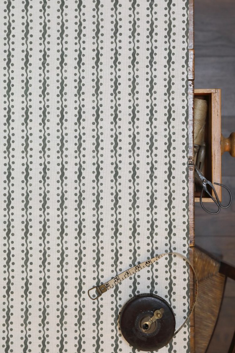 Wave and Dot Forest Green on Stone Linen