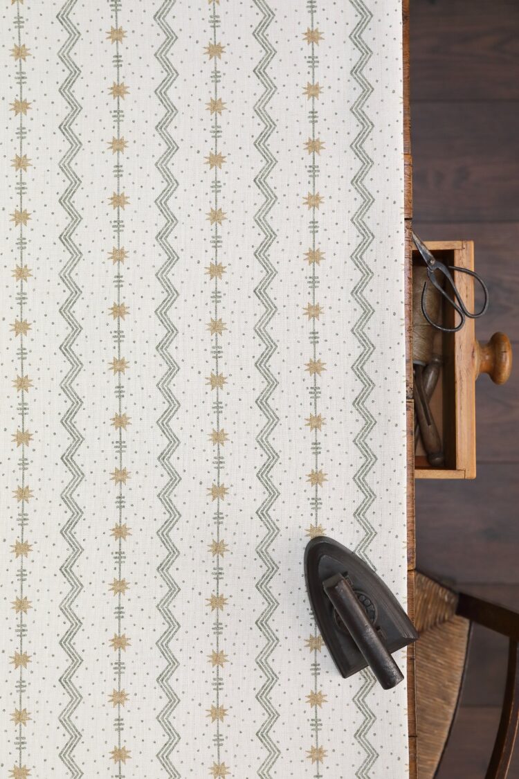 Tin Star (Small Scale) Wheat + Forest on Double Cream Linen