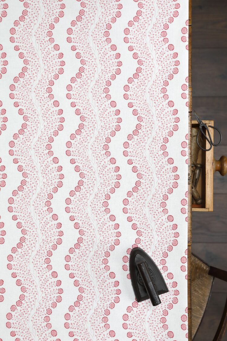 Amalia Red and Pink on White Linen Union