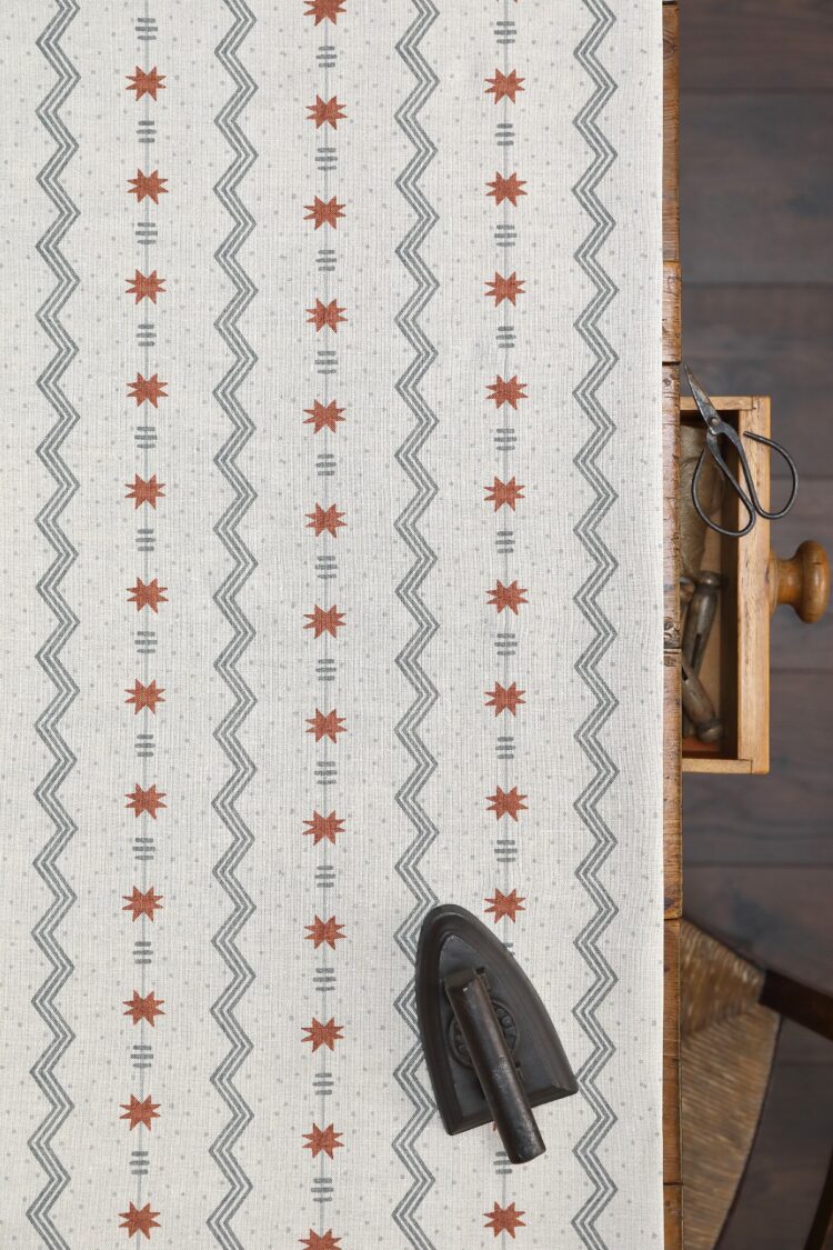 Tin Star Amber + Tin (Midi Scale) on Stone Linen