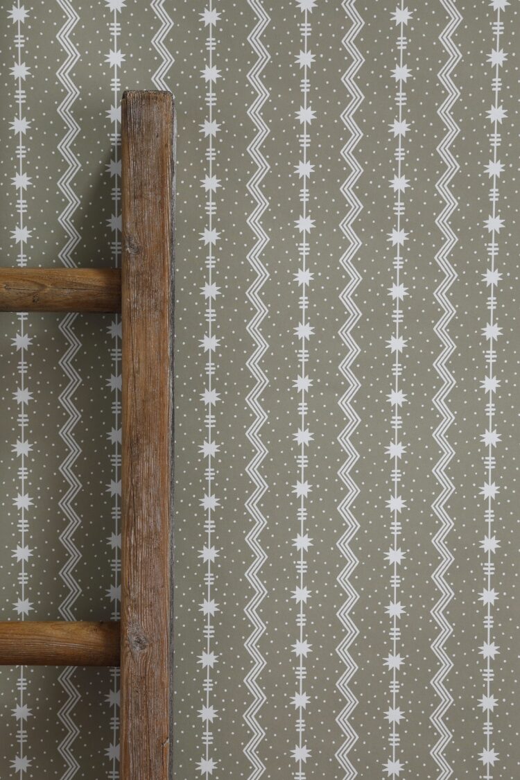 Tin Star Olive Wallpaper