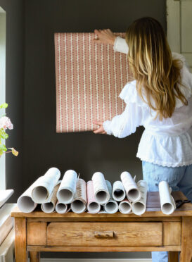 Wave + Dot Wallpaper Terra, Maroon on Cream (Funky)