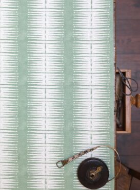 Montauk Diamond Stripe Peapod on Luxurious Double Cream Linen
