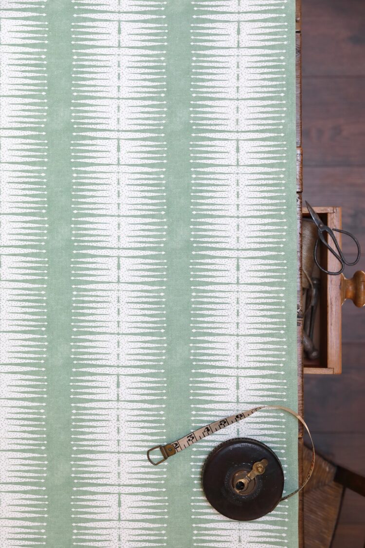 Montauk Diamond Stripe Peapod on Luxurious Double Cream Linen