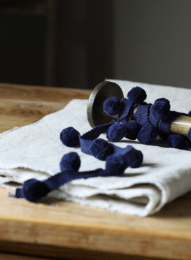 Beautiful Squid Ink/Mussel Pom Pom ~ £14.95pm FREE P&P
