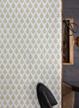 VHARI Vintage Midi Beeswax on White Linen Union