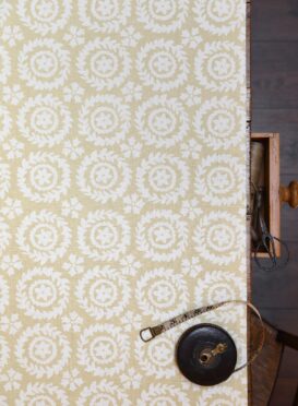 Seaholly Lemon Curd on Double Cream Linen