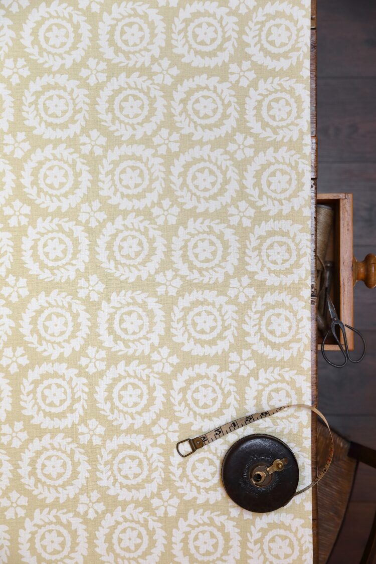 Seaholly Lemon Curd on Double Cream Linen