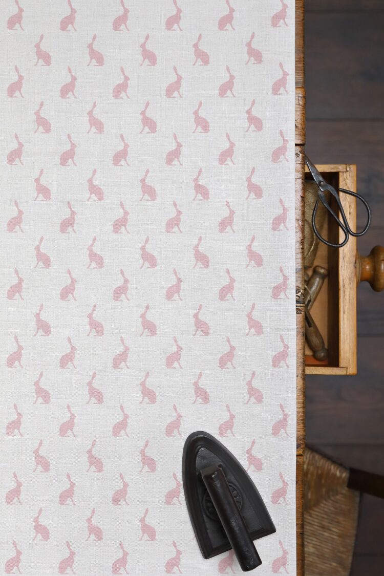 Hops (Mini) ~ Pink Icing on Cream Linen