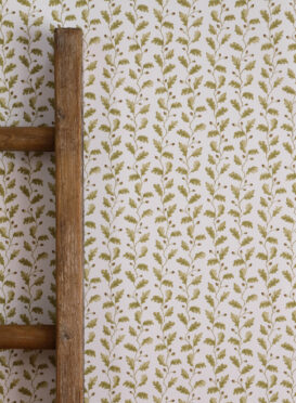 Little Oak Leaf Wallpaper