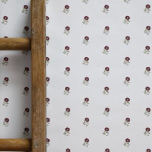 Little Anni II Maroon Wallpaper