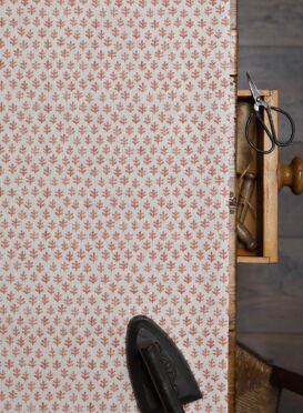 Savannah Terracotta on Cream Linen