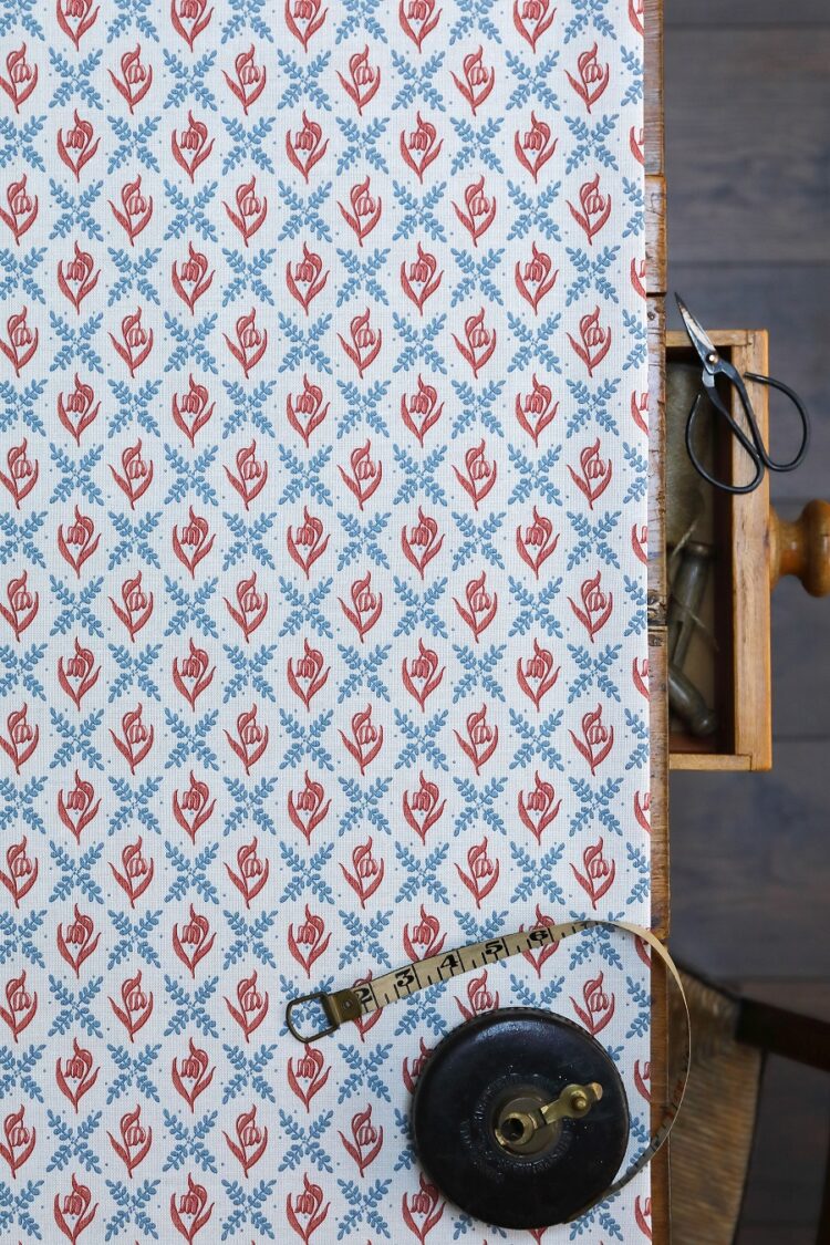 Tulip Trellis Blue + Red Linen