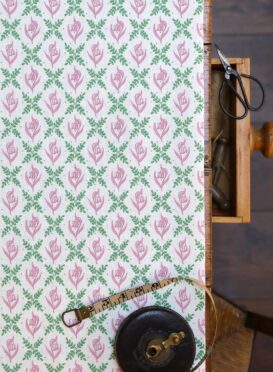 Tulip Trellis Green + Pink on White Linen Union