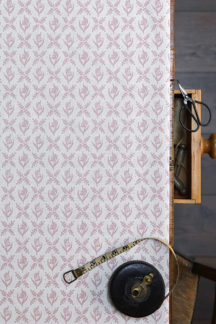 Tulip Trellis Pink Linen