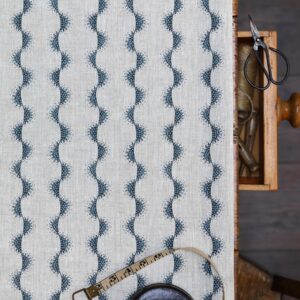 Zadir Stripe Small Mussel Dotted on Dune Linen